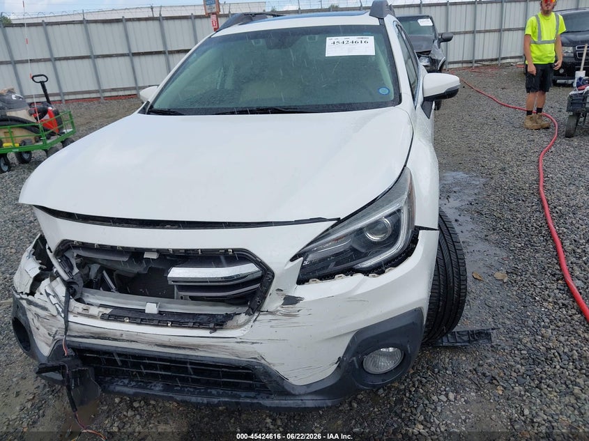 2018 Subaru Outback VIN 4S4BSANC3J3296543 IAAI salvage auction — FRONT END, Salvage Title, sold $2,500 on 2026-07-31 (photo 6)