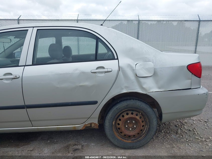 2004 Toyota Corolla VIN JTDBR32E642025097 IAAI salvage auction — NORMAL WEAR, Clear (Indiana), sold $325 on 2026-07-30 (photo 6)