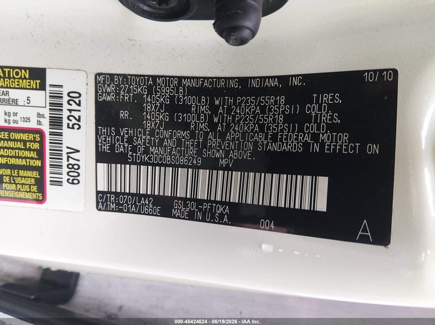 2011 Toyota Sienna VIN 5TDYK3DC0BS086249 IAAI salvage auction — SIDE, Salvage (Virginia), sold $3,550 on 2026-07-09 (photo 9)