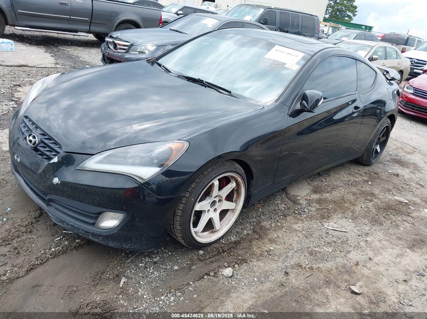 2010 Hyundai Genesis VIN KMHHU6KH3AU027972 IAAI salvage auction — REAR END, Salvage (Georgia), sold $825 on 2026-07-29 (photo 2)