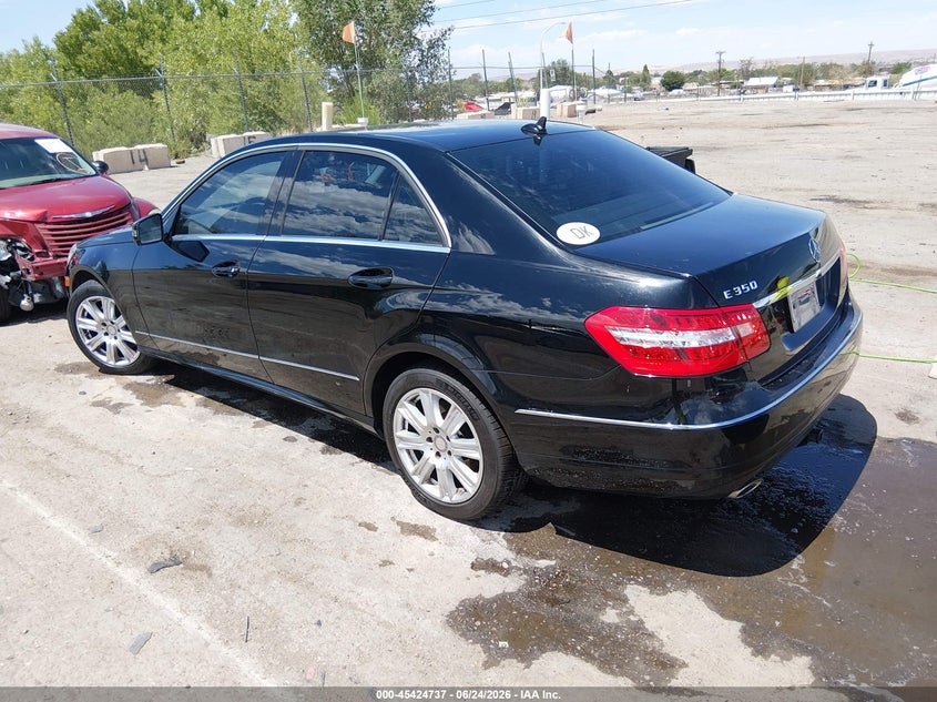 2013 Mercedes-benz E-klasse VIN WDDHF5KB5DA722406 IAAI salvage auction — UNKNOWN, Clear (New Mexico), sold $525 on 2026-07-29 (photo 3)