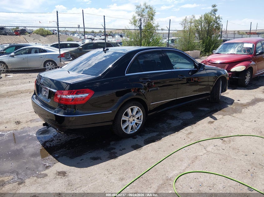 2013 Mercedes-benz E-klasse VIN WDDHF5KB5DA722406 IAAI salvage auction — UNKNOWN, Clear (New Mexico), sold $525 on 2026-07-29 (photo 4)