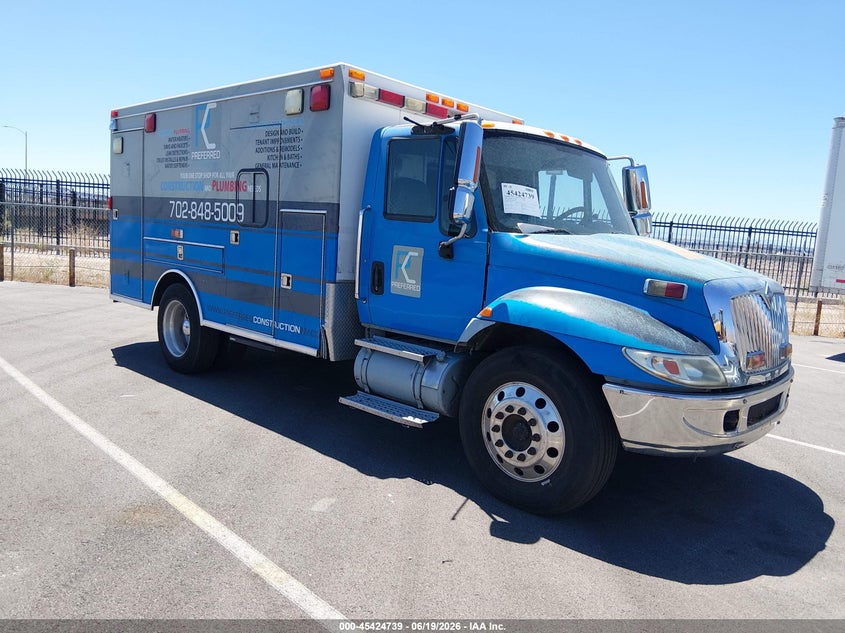 2002 International 4000 series VIN 1HTMNAAM82H550662 IAAI salvage auction — NORMAL WEAR, Clear (Nevada), sold $1,050 on 2026-07-10 (photo 1)
