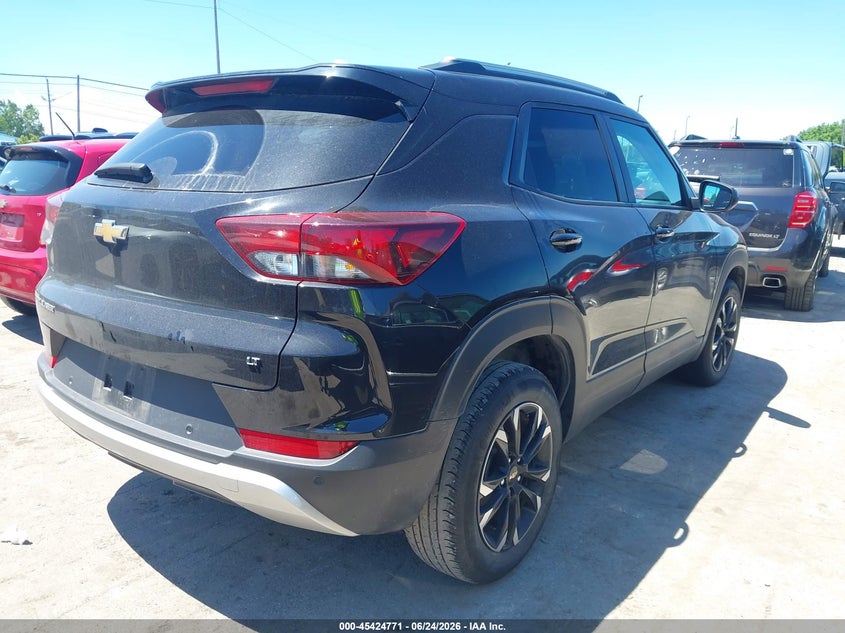 2022 Chevrolet Trailblazer VIN KL79MPSL0NB089640 IAAI salvage auction — HAIL, Salvage Title, sold $6,100 on 2026-07-17 (photo 4)