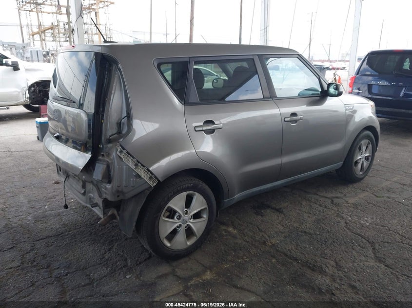 2016 Kia Soul VIN KNDJN2A21G7323606 IAAI salvage auction — REAR END, Salvage (California), sold $775 on 2026-07-09 (photo 4)