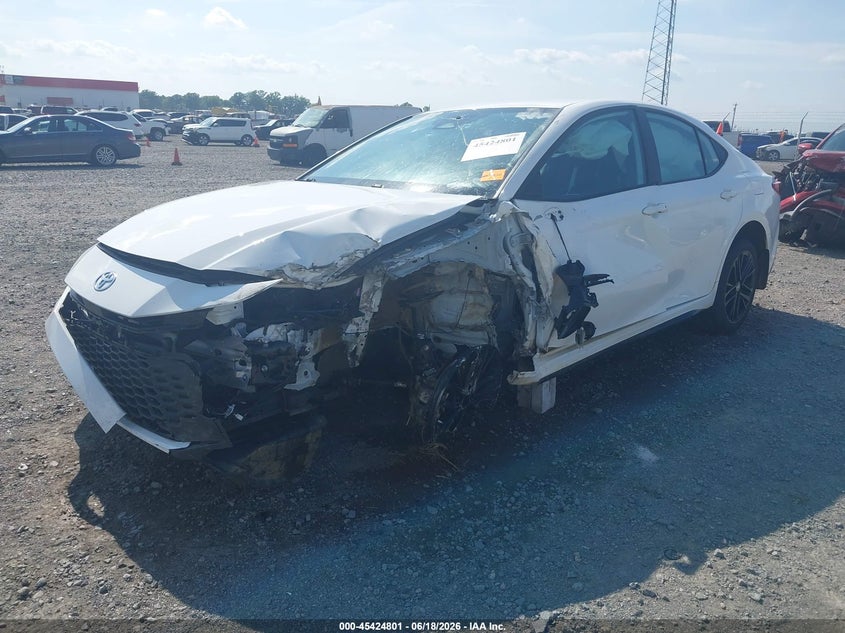 2025 Toyota Camry VIN 4T1DAACK2SU537980 IAAI salvage auction — LEFT FRONT, Salvage (Arkansas), sold $8,600 on 2026-08-01 (photo 2)