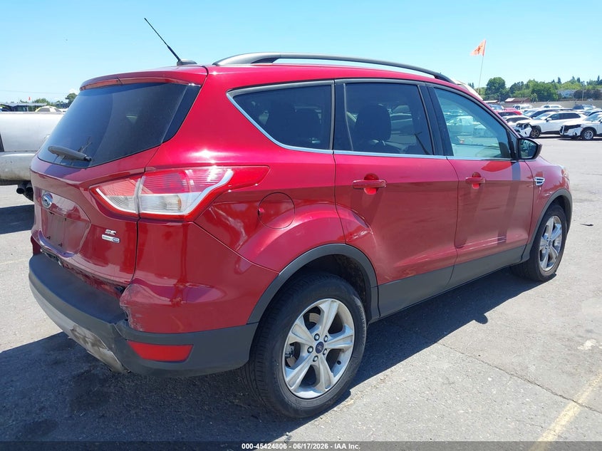 2015 Ford Escape VIN 1FMCU9GX3FUC64478 IAAI salvage auction — NORMAL WEAR, Clear-Dealer Only (Washington), sold $1,000 on 2026-07-09 (photo 4)