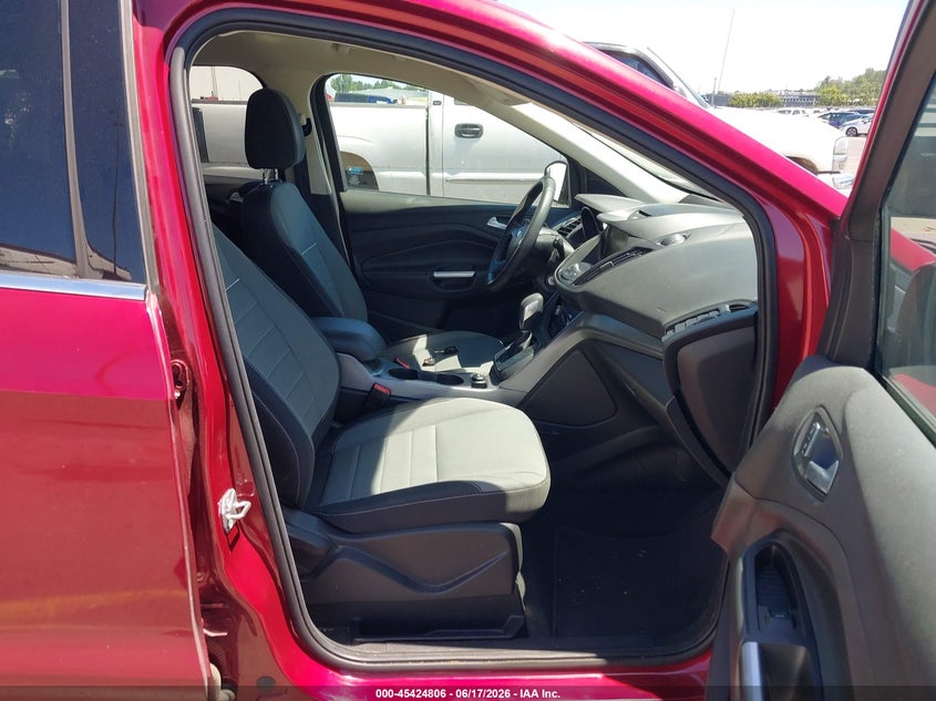 2015 Ford Escape VIN 1FMCU9GX3FUC64478 IAAI salvage auction — NORMAL WEAR, Clear-Dealer Only (Washington), sold $1,000 on 2026-07-09 (photo 5)
