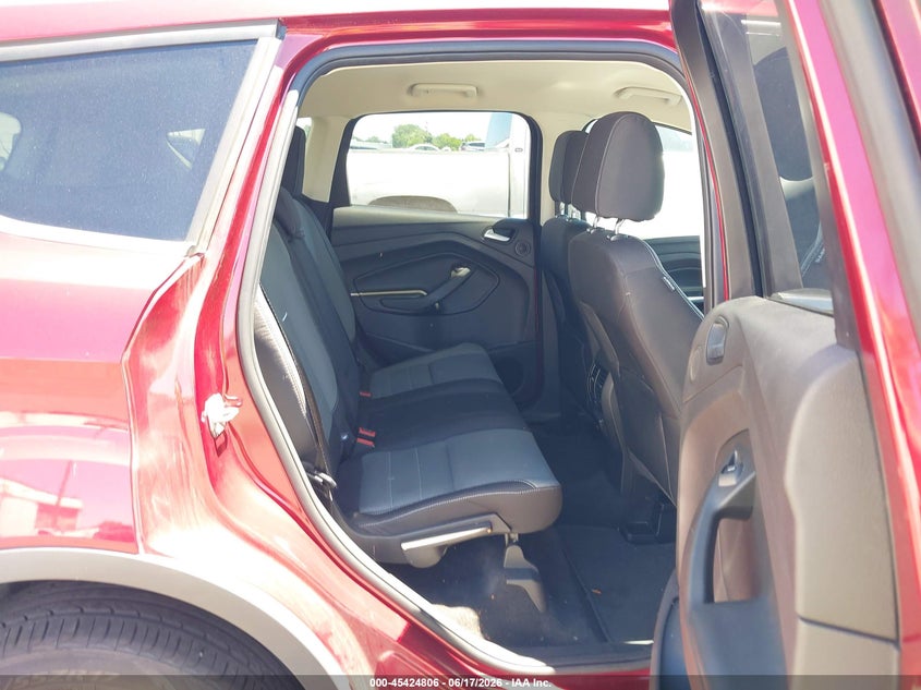 2015 Ford Escape VIN 1FMCU9GX3FUC64478 IAAI salvage auction — NORMAL WEAR, Clear-Dealer Only (Washington), sold $1,000 on 2026-07-09 (photo 8)
