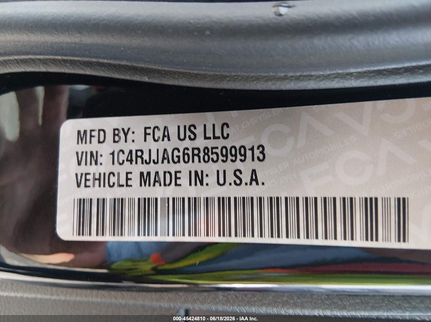 2024 Jeep Grand cherokee VIN 1C4RJJAG6R8599913 IAAI salvage auction — RIGHT SIDE, Salvage (North Carolina), sold $11,500 on 2026-09-16 (photo 9)
