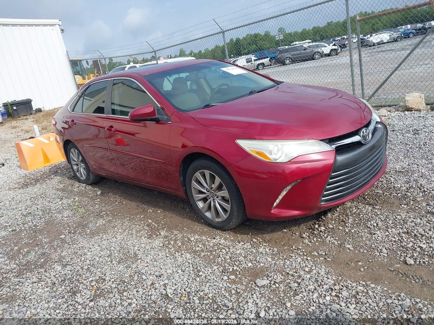 2015 Toyota Camry VIN 4T1BF1FK4FU948906 IAAI salvage auction — ENGINE DAMAGE, Salvage (Mississippi), sold $2,750 on 2026-07-09 (photo 1)