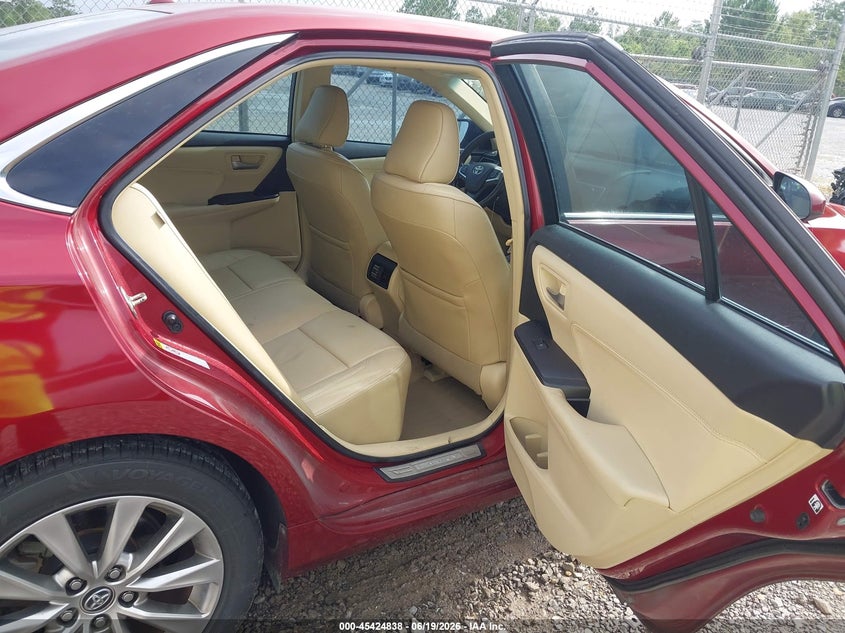 2015 Toyota Camry VIN 4T1BF1FK4FU948906 IAAI salvage auction — ENGINE DAMAGE, Salvage (Mississippi), sold $2,750 on 2026-07-09 (photo 8)