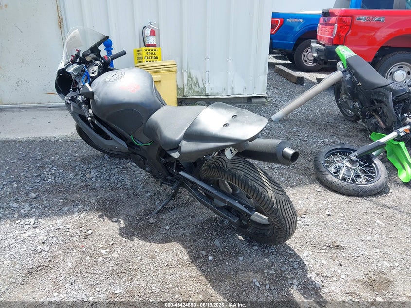 2000 Suzuki Sv650 VIN JS1VP52AXY2104042 IAAI salvage auction — SIDE, Mv-907A (New York), sold $25 on 2026-07-07 (photo 3)