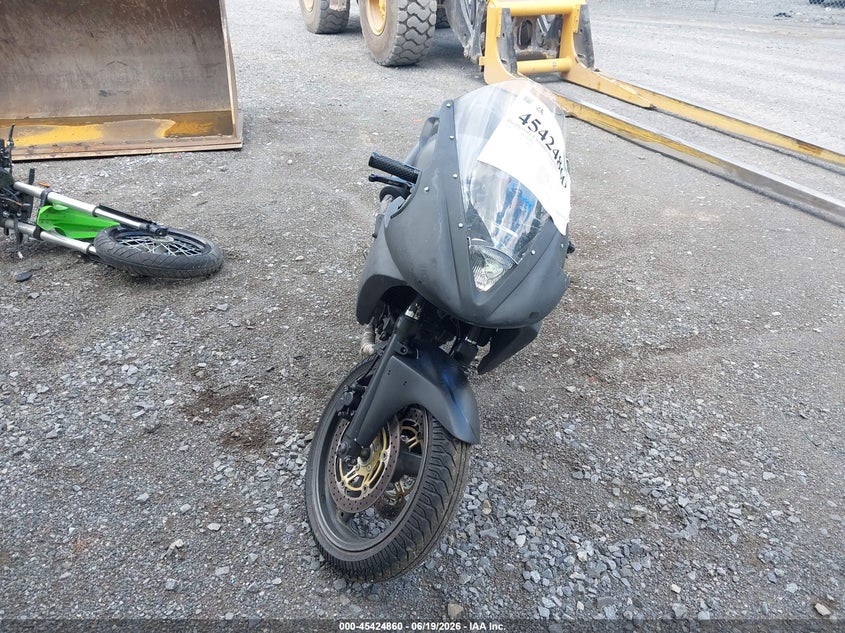 2000 Suzuki Sv650 VIN JS1VP52AXY2104042 IAAI salvage auction — SIDE, Mv-907A (New York), sold $25 on 2026-07-07 (photo 5)