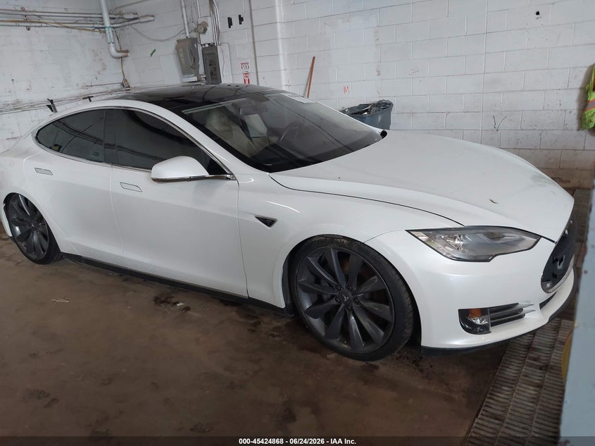 2012 Tesla Model s VIN 5YJSA1CPXCFP01820 IAAI salvage auction — FRONT END, Clear (Montana), sold $25 on 2026-07-29 (photo 1)