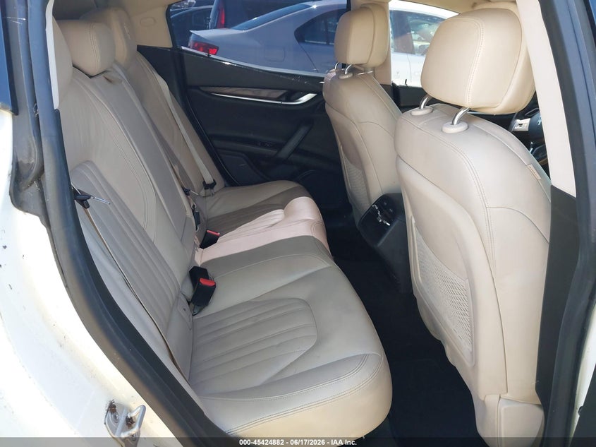 2015 Maserati Ghibli VIN ZAM57XSA0F1131895 IAAI salvage auction — NORMAL WEAR, Clear - Dealer Only (California), sold $1,600 on 2026-07-29 (photo 8)