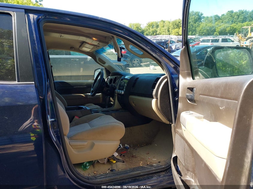 2007 Toyota Tundra VIN 5TBBV54167S464694 IAAI salvage auction — LEFT FRONT, Clear (Michigan), sold $2,975 on 2026-07-20 (photo 5)