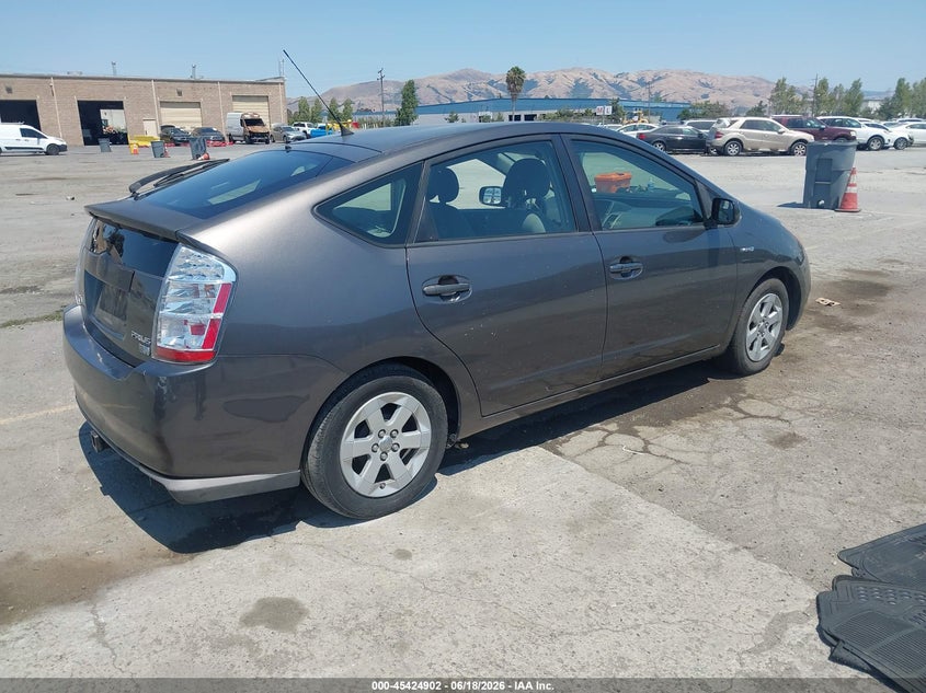2008 Toyota Prius VIN JTDKB20U383389342 IAAI salvage auction — SIDE, Salvage (California), sold $1,250 on 2026-07-29 (photo 4)