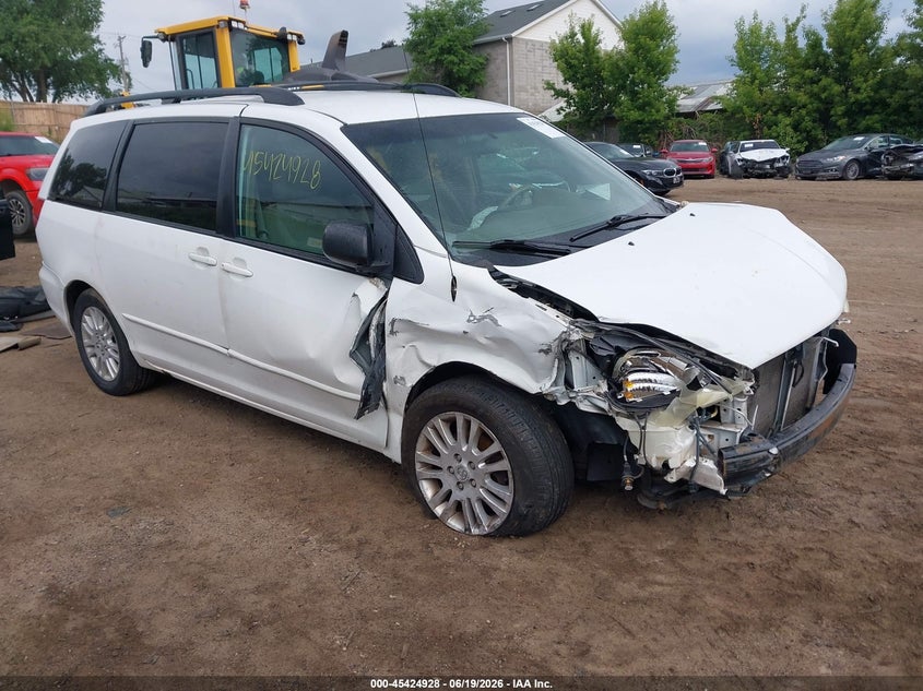 2005 Toyota Sienna VIN 5TDZA23C45S365811 IAAI salvage auction — FRONT END, Parts Only Bos (Minnesota), sold $325 on 2026-07-08 (photo 1)