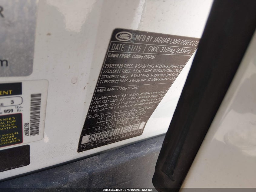 2016 Land rover Range rover sport VIN SALWR2EF1GA562799 IAAI salvage auction — NORMAL WEAR, Clear (Massachusetts), sold $2,600 on 2026-07-28 (photo 9)