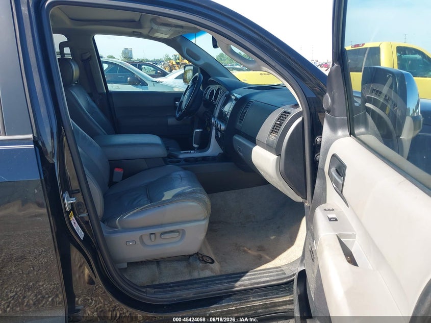 2008 Toyota Sequoia VIN 5TDZY68A28S006312 IAAI salvage auction — NORMAL WEAR, Original (Ohio), sold $1,700 on 2026-07-18 (photo 5)