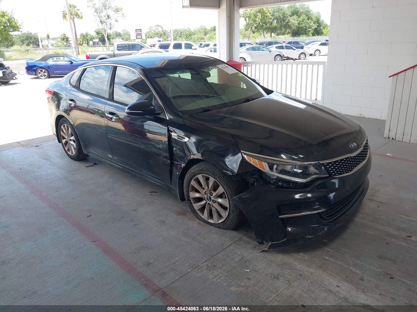 2016 Kia Optima VIN 5XXGU4L3XGG064068 IAAI salvage auction — RIGHT SIDE, Rebuildable (Florida), sold $1,050 on 2026-07-22 (photo 1)