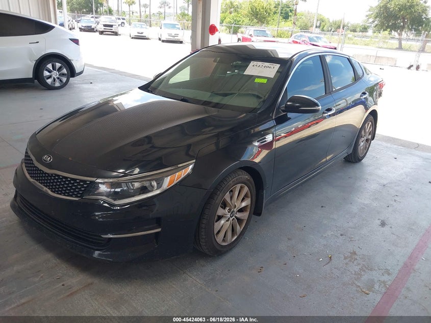 2016 Kia Optima VIN 5XXGU4L3XGG064068 IAAI salvage auction — RIGHT SIDE, Rebuildable (Florida), sold $1,050 on 2026-07-22 (photo 2)