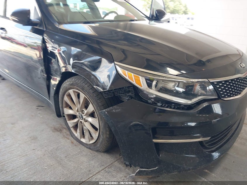 2016 Kia Optima VIN 5XXGU4L3XGG064068 IAAI salvage auction — RIGHT SIDE, Rebuildable (Florida), sold $1,050 on 2026-07-22 (photo 6)