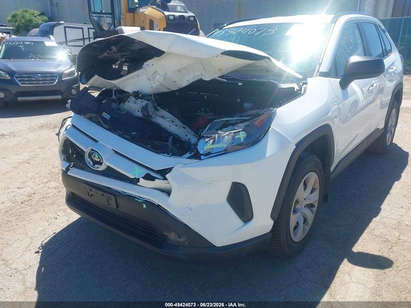 2019 Toyota Rav 4 VIN JTMF1RFV6KD003740 IAAI salvage auction — FRONT END, Salvage (Indiana), sold $6,850 on 2026-07-28 (photo 6)