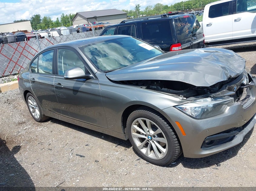 2016 BMW 3er VIN WBA8E5G58GNT41465 IAAI salvage auction — FRONT END, Clear (Michigan), sold $2,000 on 2026-07-16 (photo 1)