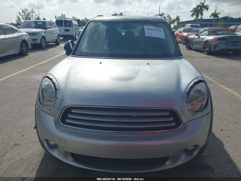 2013 Mini Countryman VIN WMWZB3C55DWM31329 IAAI salvage auction — NORMAL WEAR, Salvage (Florida), sold $400 on 2026-07-09 (photo 6)