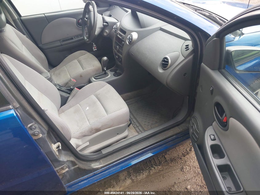 2006 Saturn Ion VIN 1G8AJ55FX6Z100827 IAAI salvage auction — NORMAL WEAR, Original (Ohio), sold $450 on 2026-07-08 (photo 5)