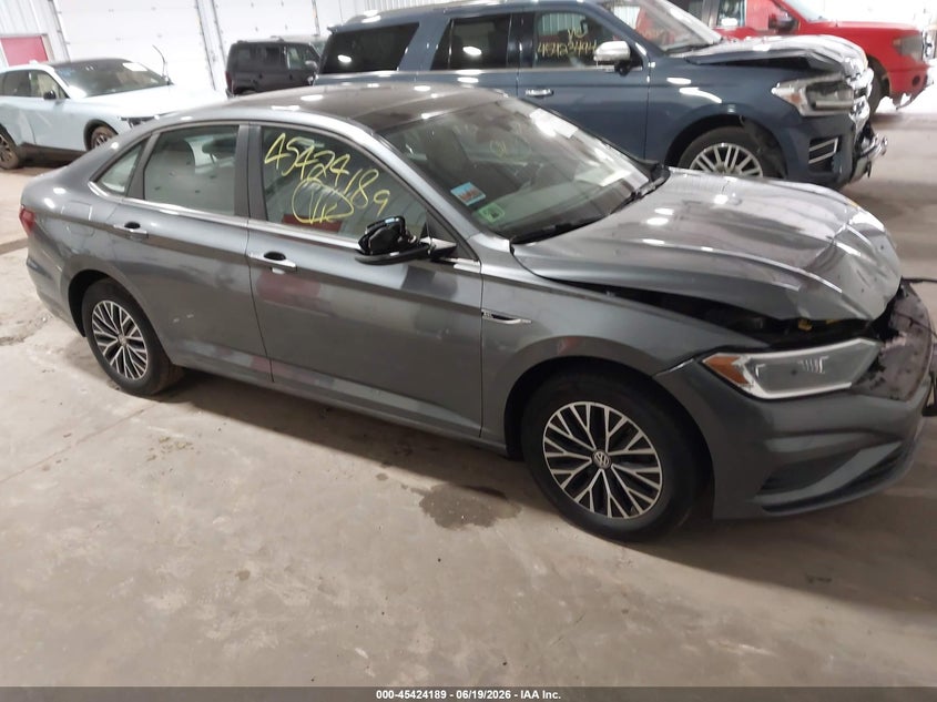 2019 Volkswagen Jetta VIN 3VWE57BU3KM250037 IAAI salvage auction — FRONT END, Salvage (Minnesota), sold $2,500 on 2026-08-02 (photo 1)
