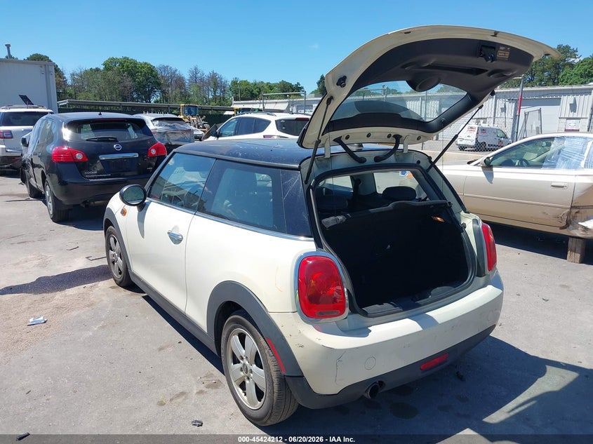 2016 Mini Hard top VIN WMWXP5C54GT739926 IAAI salvage auction — FRONT END, Mv-907A (New York), sold $450 on 2026-07-07 (photo 3)