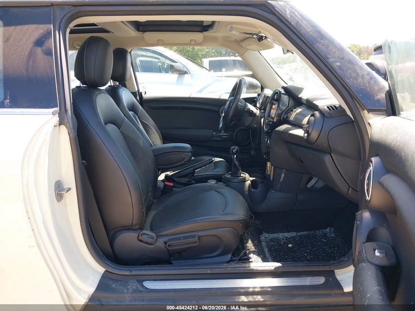 2016 Mini Hard top VIN WMWXP5C54GT739926 IAAI salvage auction — FRONT END, Mv-907A (New York), sold $450 on 2026-07-07 (photo 5)