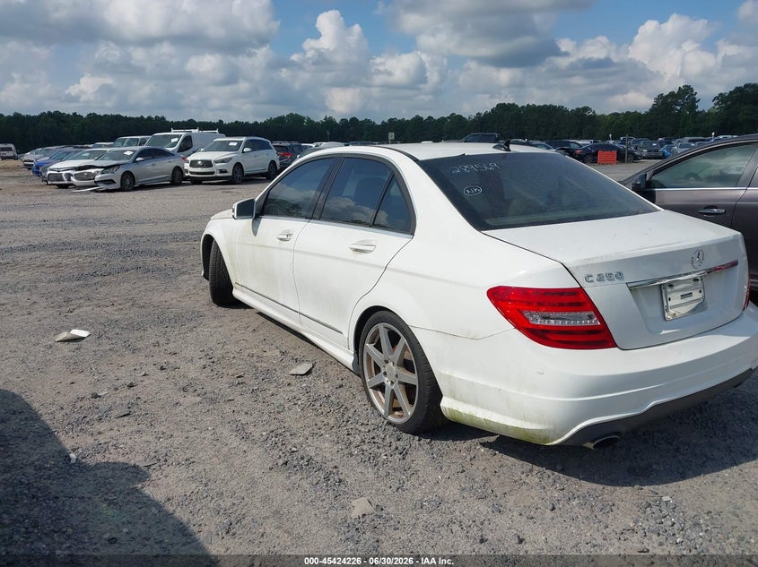 2013 Mercedes-benz C-klasse VIN WDDGF4HB5DR289569 IAAI salvage auction — FRONT END, Nrc Lienholder Repossession Paperwork (South Carolina), sold $500 on 2026-07-14 (photo 3)