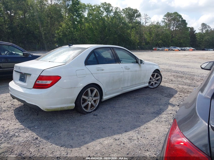 2013 Mercedes-benz C-klasse VIN WDDGF4HB5DR289569 IAAI salvage auction — FRONT END, Nrc Lienholder Repossession Paperwork (South Carolina), sold $500 on 2026-07-14 (photo 4)