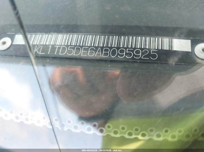 2010 Chevrolet Aveo VIN KL1TD5DE6AB095925 IAAI salvage auction — RIGHT FRONT, Salvage (Texas), sold $525 on 2026-07-15 (photo 9)