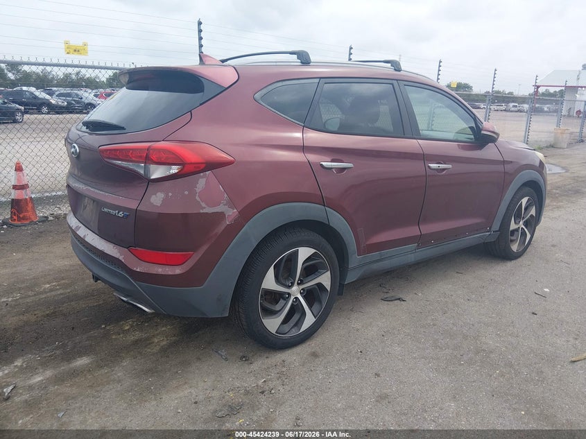 2016 Hyundai Tucson VIN KM8J33A20GU038422 IAAI salvage auction — NORMAL WEAR, Clear (Louisiana), sold $2,900 on 2026-07-20 (photo 4)
