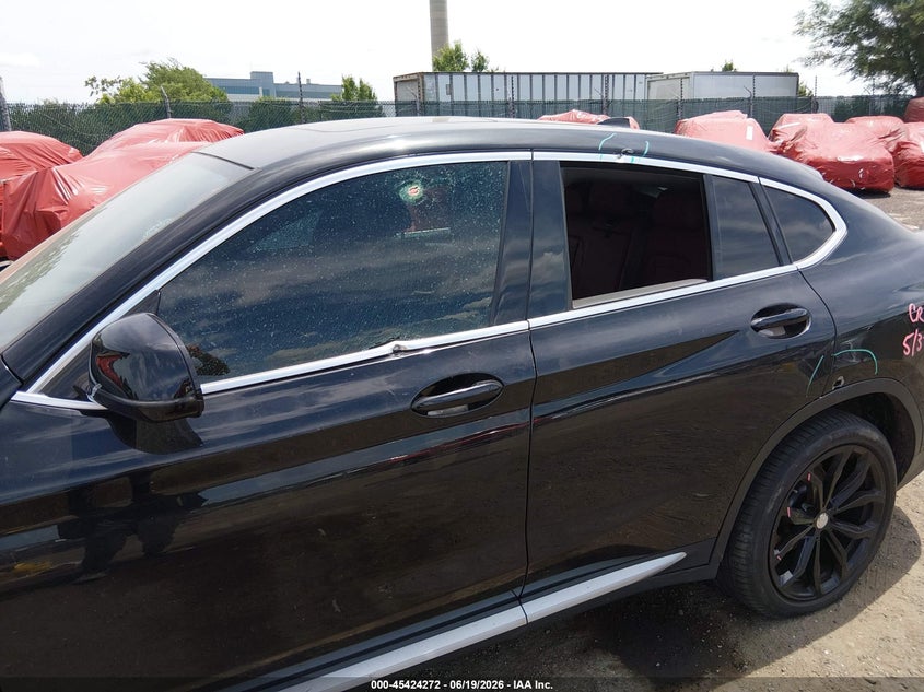 2019 BMW X4 VIN 5UXUJ3C52KLG56212 IAAI salvage auction — VANDALISM, Salvage Title, sold $10,900 on 2026-07-24 (photo 6)