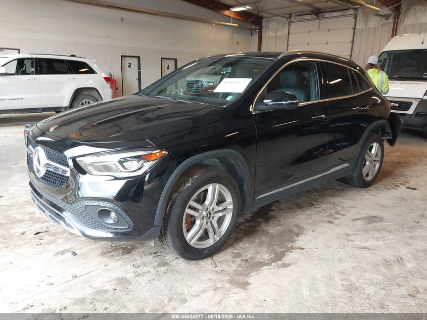 2021 Mercedes-benz Gla-klasse VIN W1N4N4HB1MJ194854 IAAI salvage auction — REAR END, Clear (Michigan), sold $9,300 on 2026-07-21 (photo 2)
