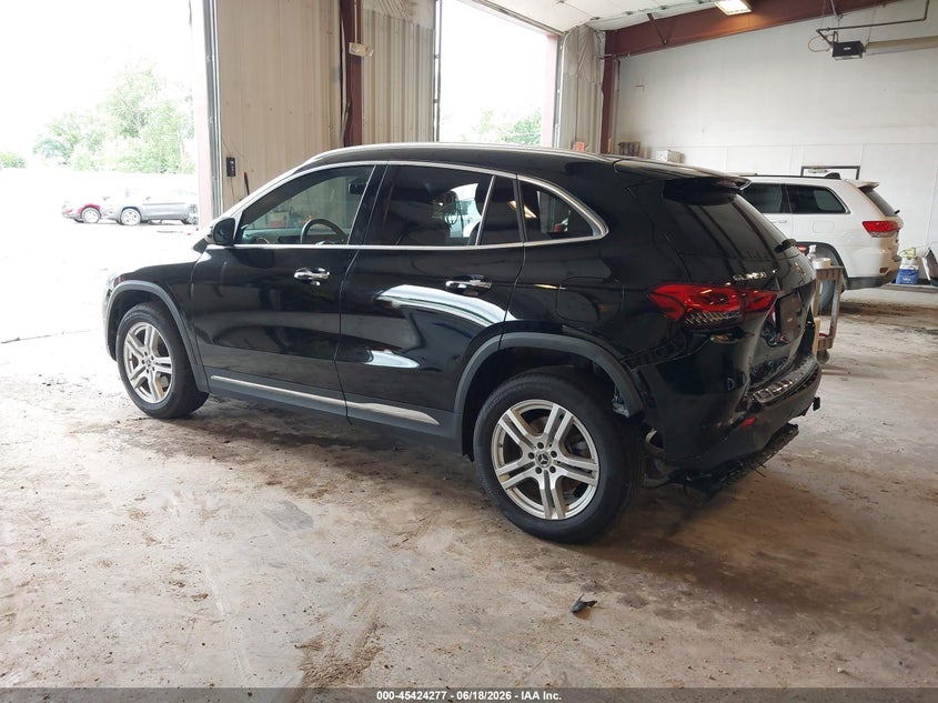 2021 Mercedes-benz Gla-klasse VIN W1N4N4HB1MJ194854 IAAI salvage auction — REAR END, Clear (Michigan), sold $9,300 on 2026-07-21 (photo 3)