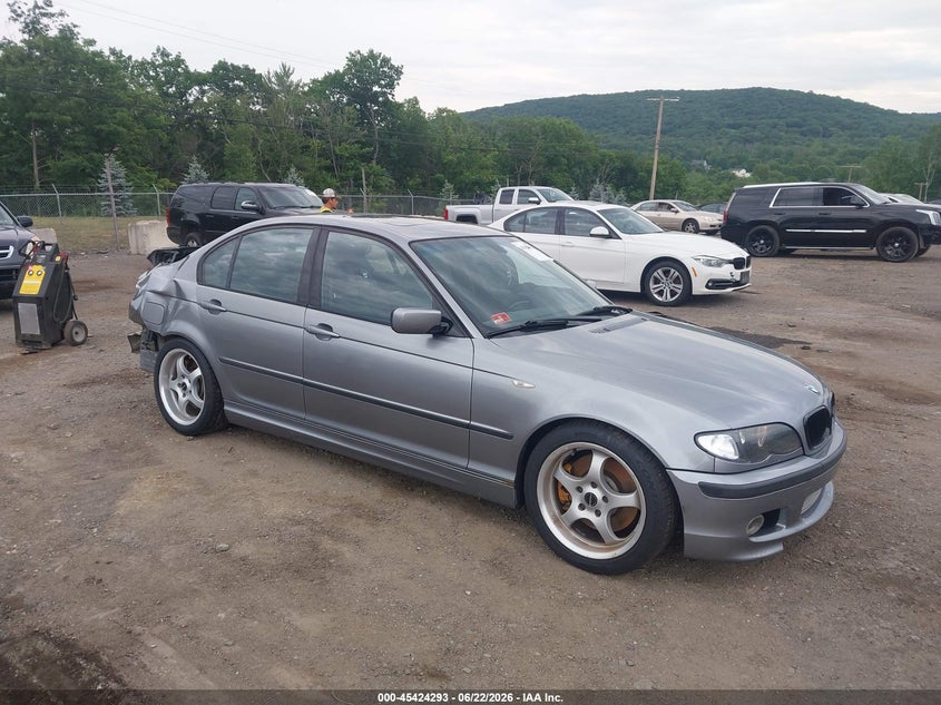 2005 BMW 3 series VIN WBAEV53405KM08400 IAAI salvage auction — REAR END, Salvage (Idaho), sold $825 on 2026-07-16 (photo 1)