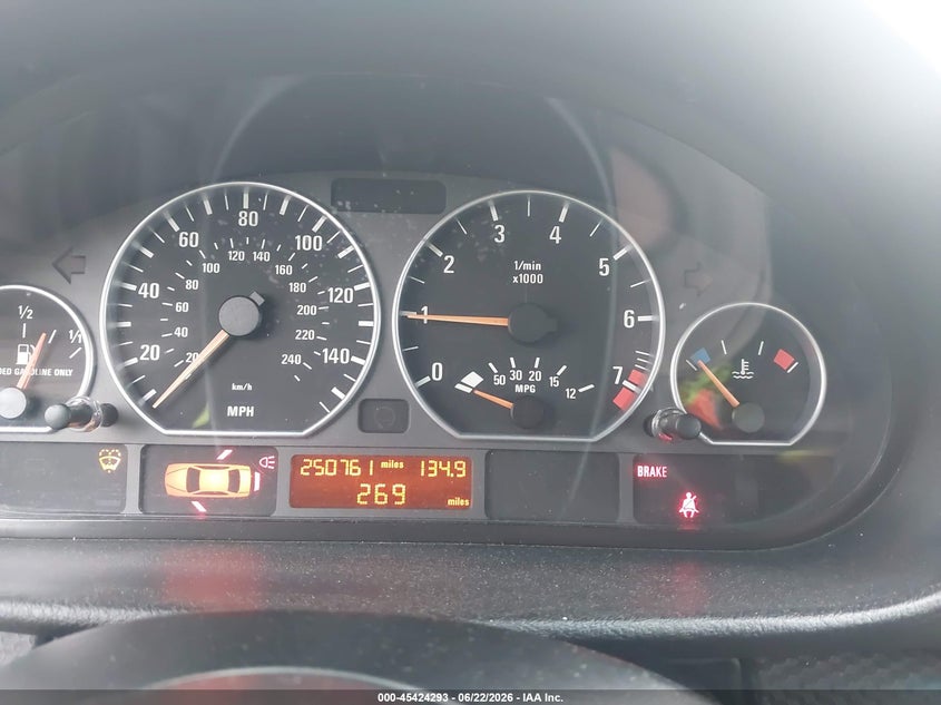 2005 BMW 3 series VIN WBAEV53405KM08400 IAAI salvage auction — REAR END, Salvage (Idaho), sold $825 on 2026-07-16 (photo 7)