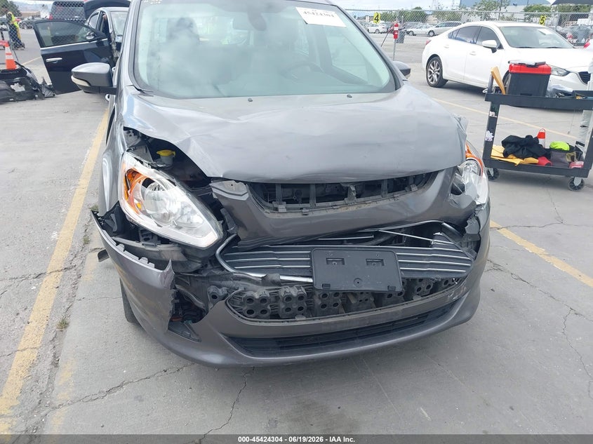2013 Ford C-max VIN 1FADP5CU3DL557214 IAAI salvage auction — FRONT END, Salvage (California), sold $400 on 2026-07-09 (photo 6)