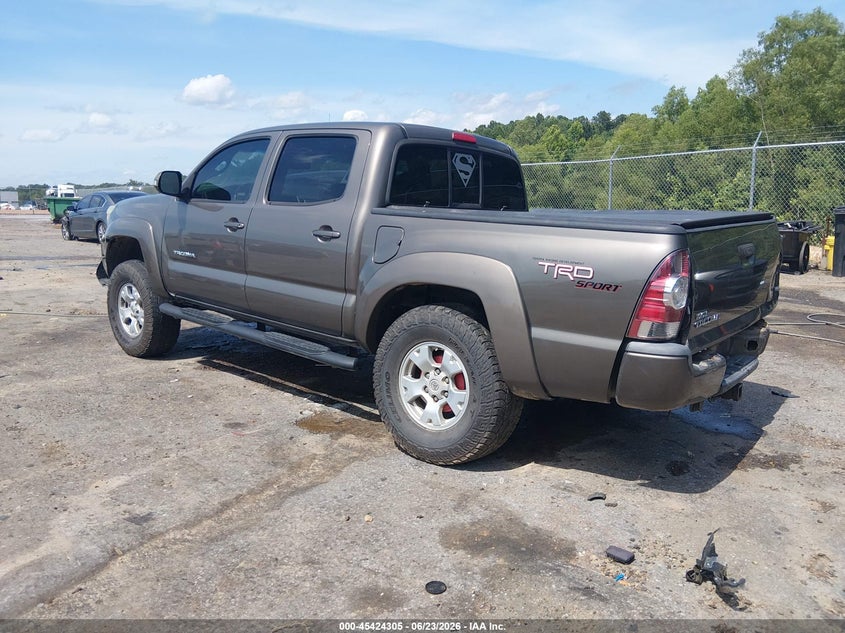 2013 Toyota Tacoma VIN 5TFLU4ENXDX073774 IAAI salvage auction — REAR END, Salvage (Mississippi), sold $6,400 on 2026-08-01 (photo 3)