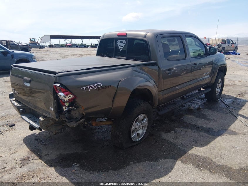 2013 Toyota Tacoma VIN 5TFLU4ENXDX073774 IAAI salvage auction — REAR END, Salvage (Mississippi), sold $6,400 on 2026-08-01 (photo 4)
