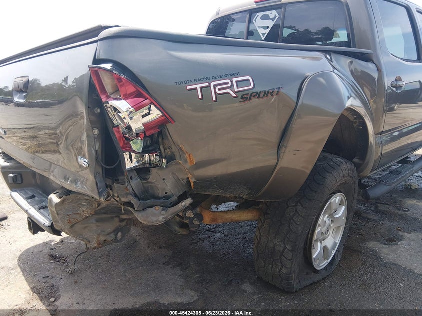 2013 Toyota Tacoma VIN 5TFLU4ENXDX073774 IAAI salvage auction — REAR END, Salvage (Mississippi), sold $6,400 on 2026-08-01 (photo 6)