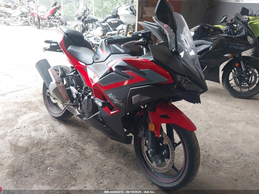 2025 Kawasaki Ninja VIN ML5EXGJ10SDA69538 IAAI salvage auction — FRONT END, Salvage - Greater Than 75% (Maryland), sold $2,100 on 2026-07-28 (photo 1)