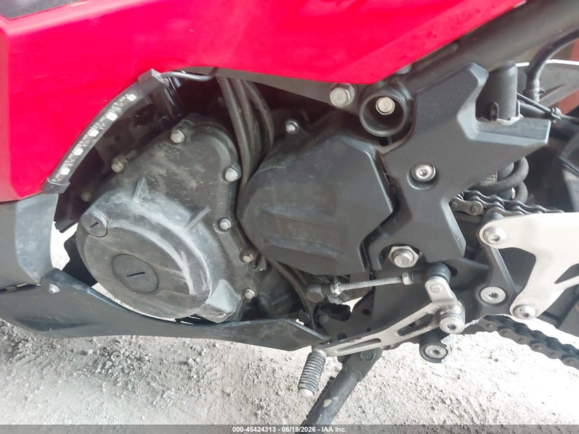 2025 Kawasaki Ninja VIN ML5EXGJ10SDA69538 IAAI salvage auction — FRONT END, Salvage - Greater Than 75% (Maryland), sold $2,100 on 2026-07-28 (photo 9)